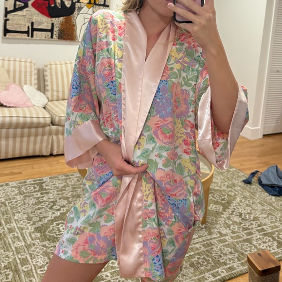 Victoria's Secret Other - Victoria's Secret Vintage Gold Label Pastel Floral Robe